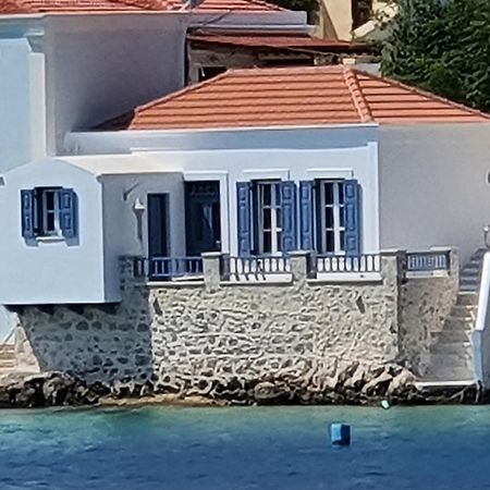 Halki Sea Breeze - A Waterfront Villa Экстерьер фото
